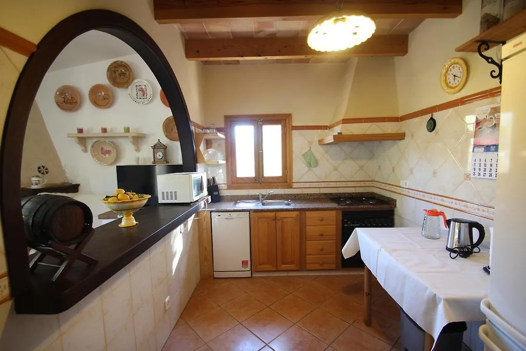 Finca Es Tres Pins Vila Campos  0*, Campos (Mallorca)